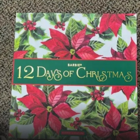 2023 12 Days of Christmas Barbie Avant AA - Picture 3 of 3
